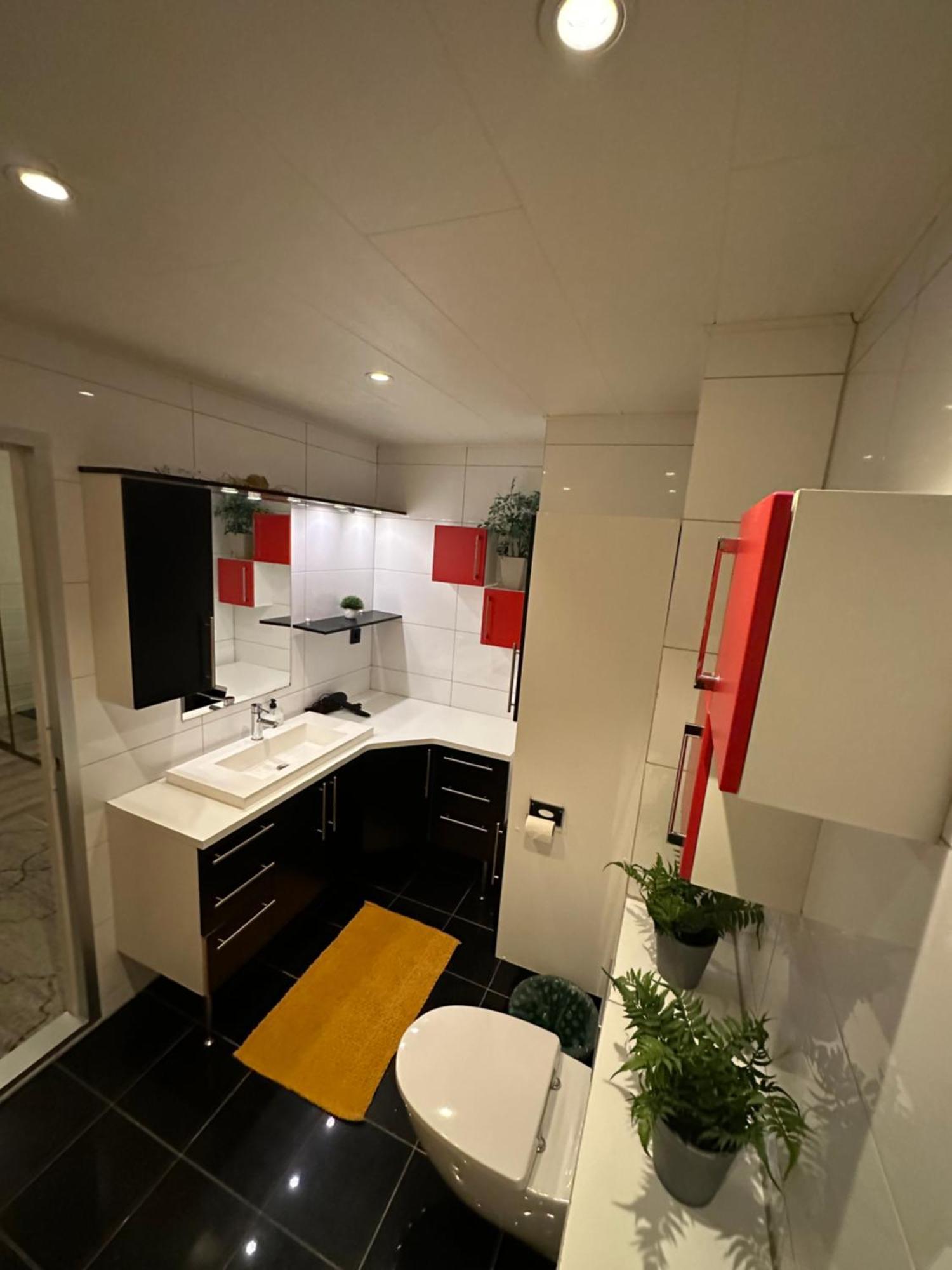 Cozy House In The Heart Of Tromsdalen. Central Tromso Bagian luar foto
