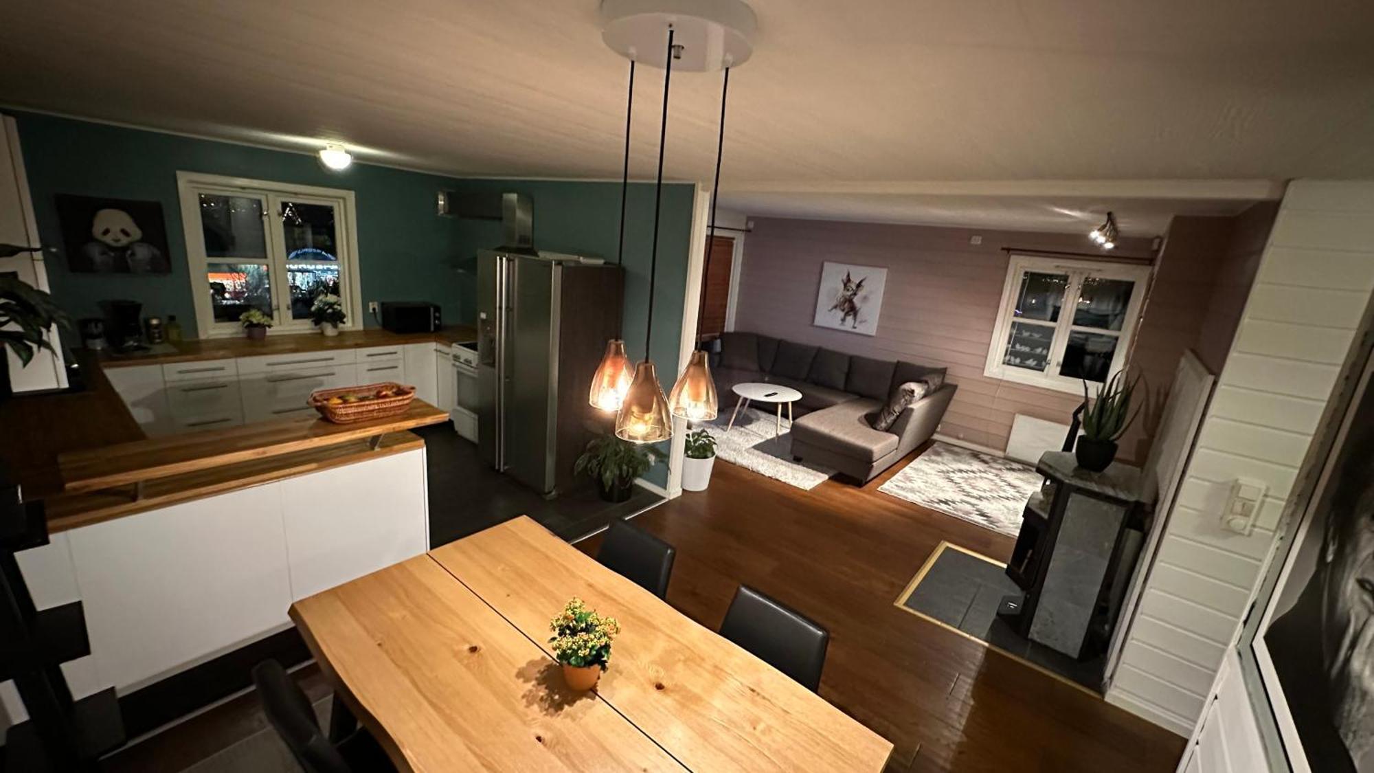 Cozy House In The Heart Of Tromsdalen. Central Tromso Bagian luar foto